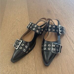 Black Studded Women's Shoes